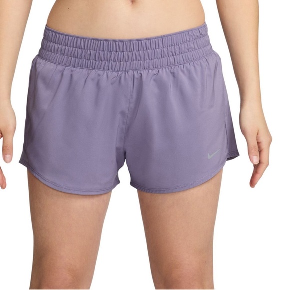 Nike Women's One Dri-FIT Mid-Rise 3" NWT - Picture 1 of 11